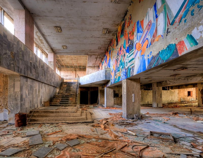 Illustration for article titled The Most Dangerous Modern Ruins for Thrillseekers and Urban Explorers
